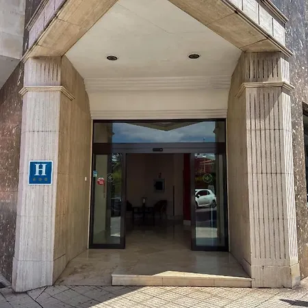 Arbeyal Отель Хихон