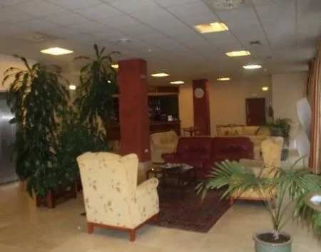 阿尔贝亚尔酒店 3* 希洪