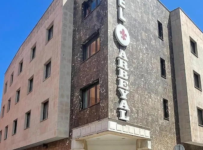 Hotel Arbeyal